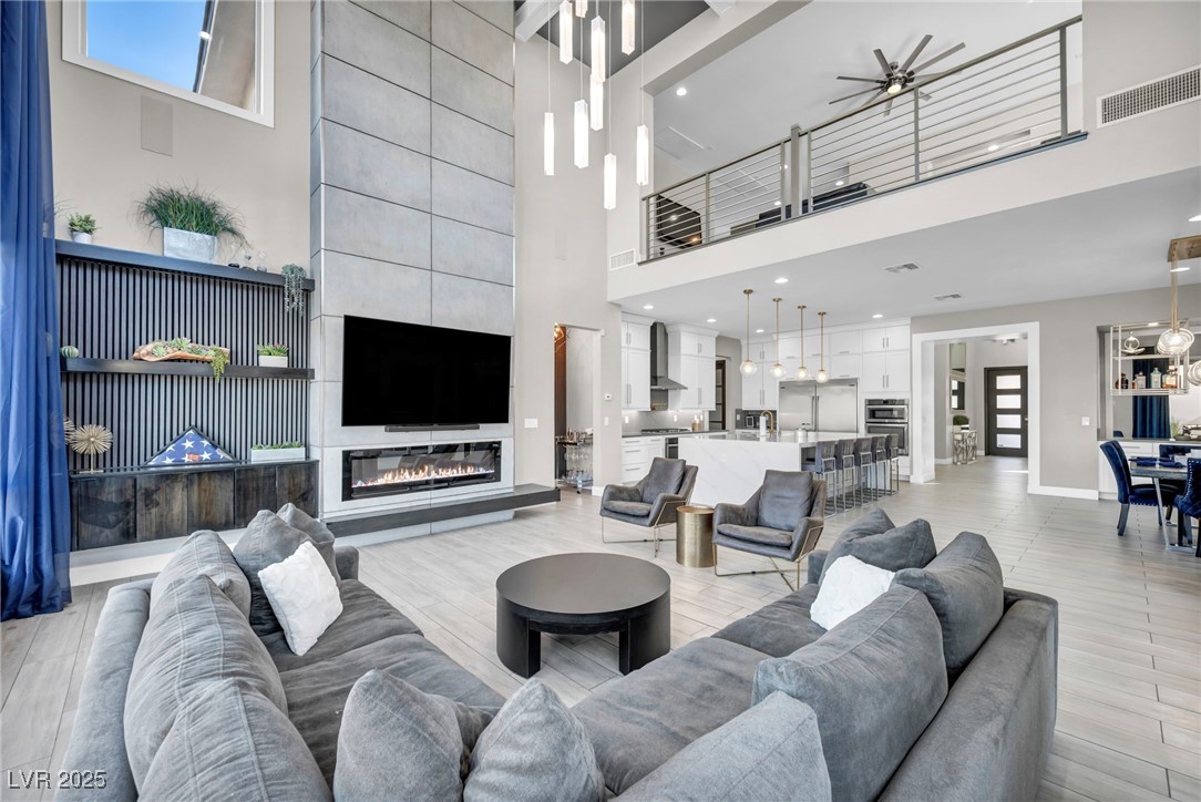 Properties 3 11210 Emory Oak Drive