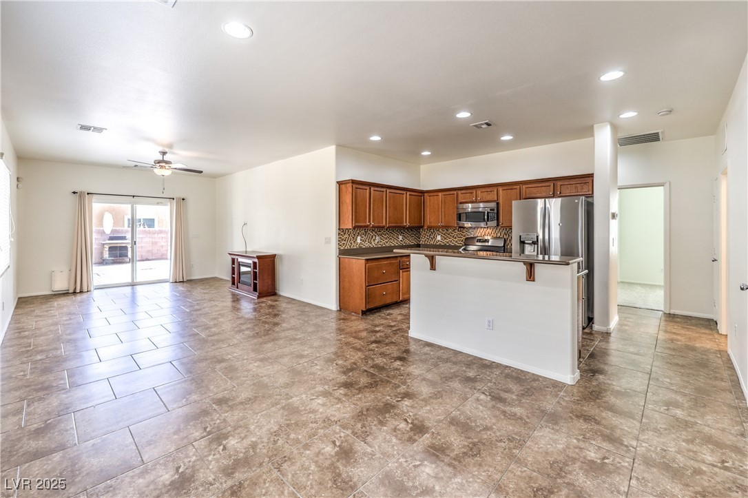 4071 Blue Manor Lane, North Las Vegas, Nevada image 5