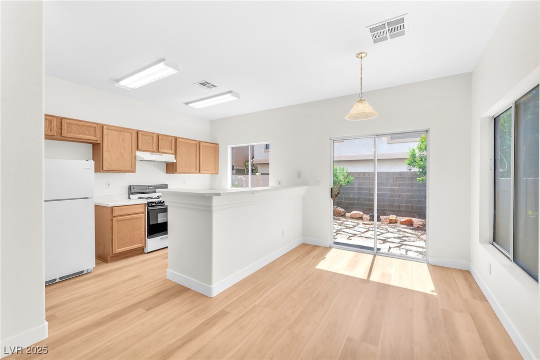 2563 Land Rush Drive, Henderson, Nevada image 10