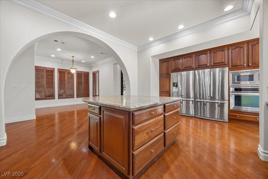 Las Vegas, Nevada 89141, United States, 5 Bedrooms Bedrooms, ,6 BathroomsBathrooms,Residential,Active,212140