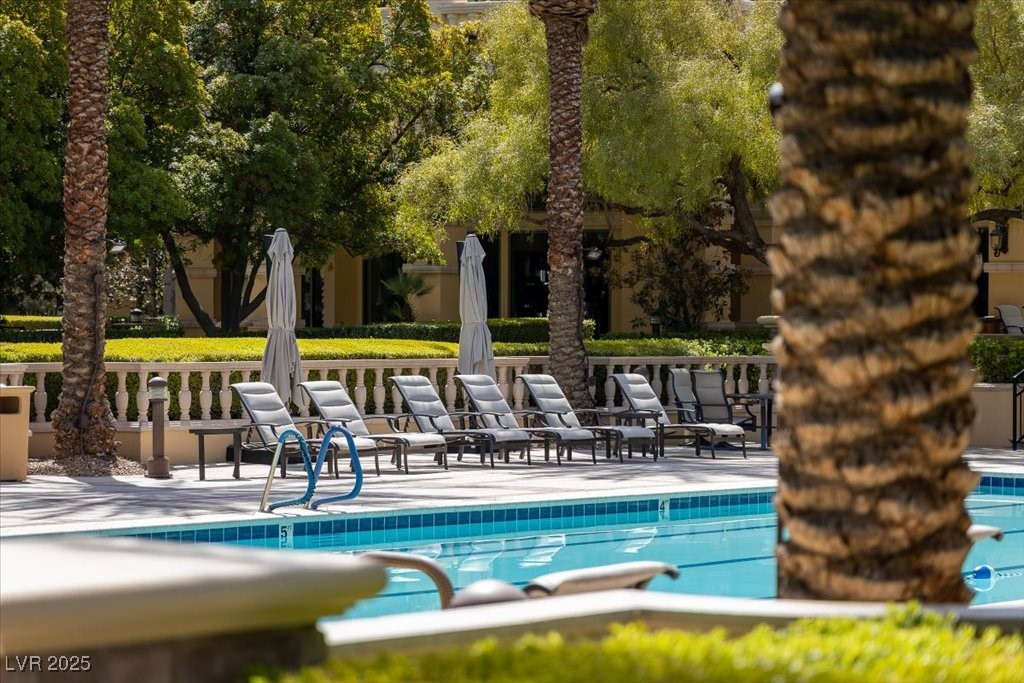 Las Vegas, Nevada 89141, United States, 5 Bedrooms Bedrooms, ,6 BathroomsBathrooms,Residential,Active,212140