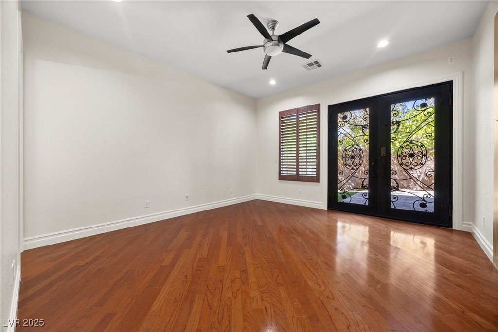 Las Vegas, Nevada 89141, United States, 5 Bedrooms Bedrooms, ,6 BathroomsBathrooms,Residential,Active,212140