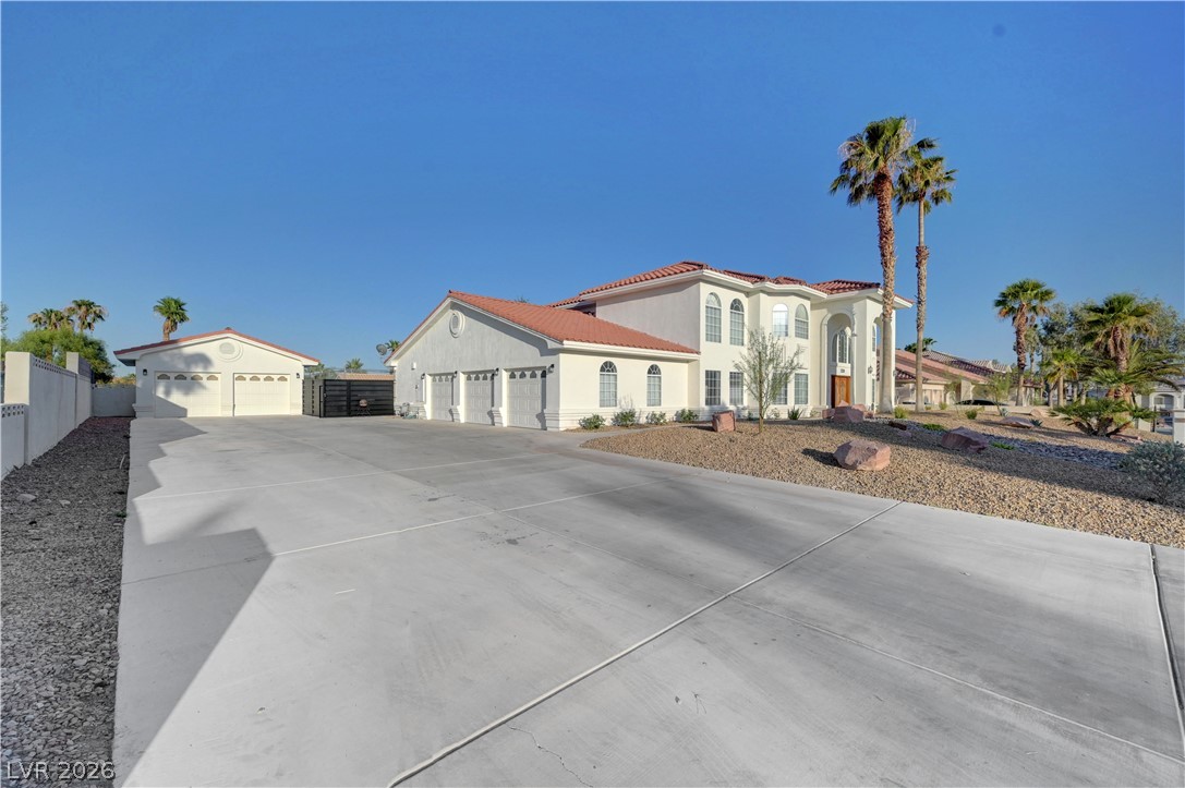 3220 Red Scott Circle