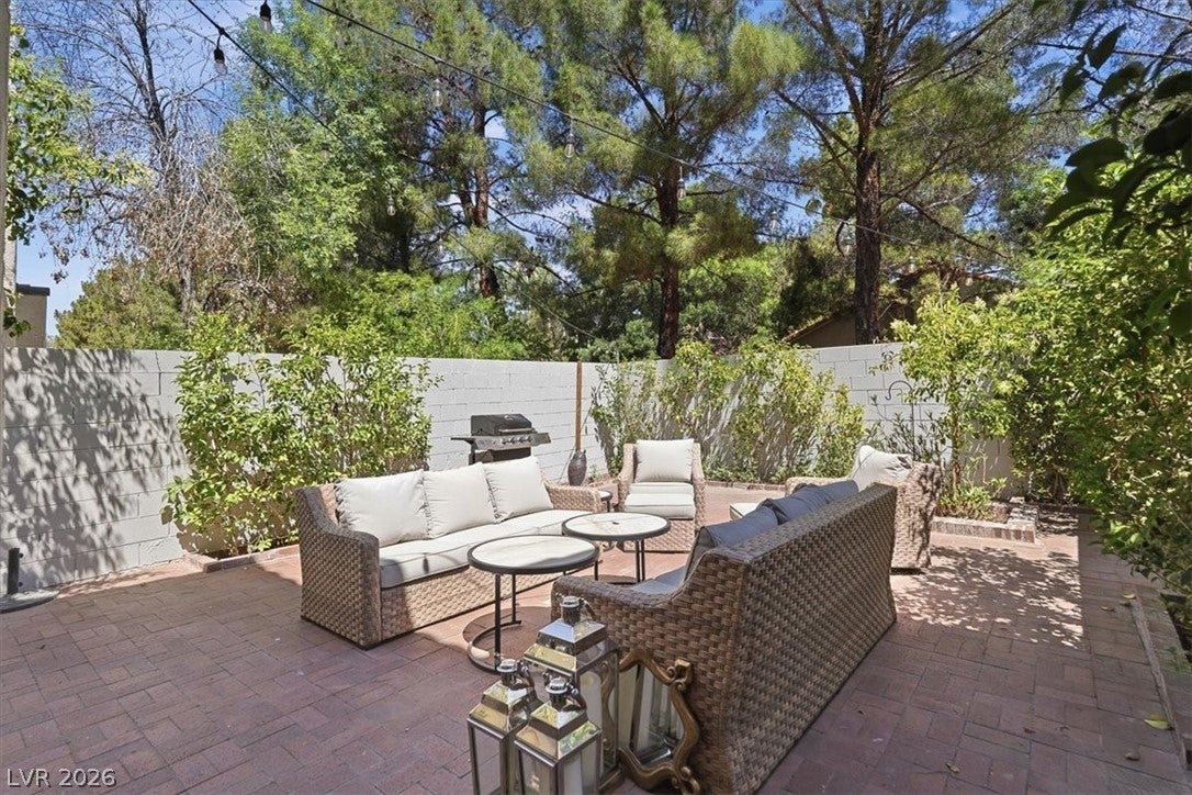 6250 W Flamingo Road 93