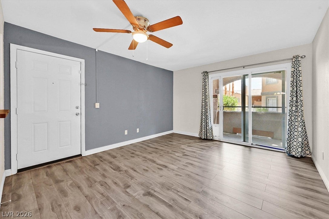 220 Mission Newport Lane 105