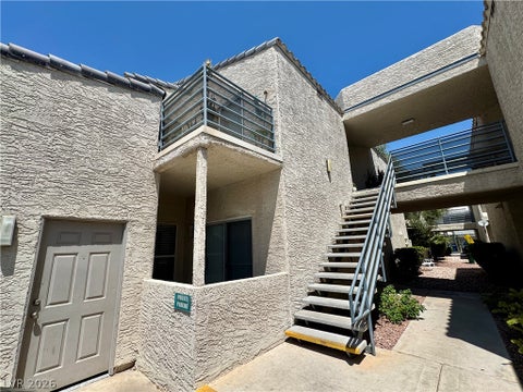 Condo For Rent - 6250 W Flamingo Road #48<br/> Clark County, Las Vegas, NV 89103