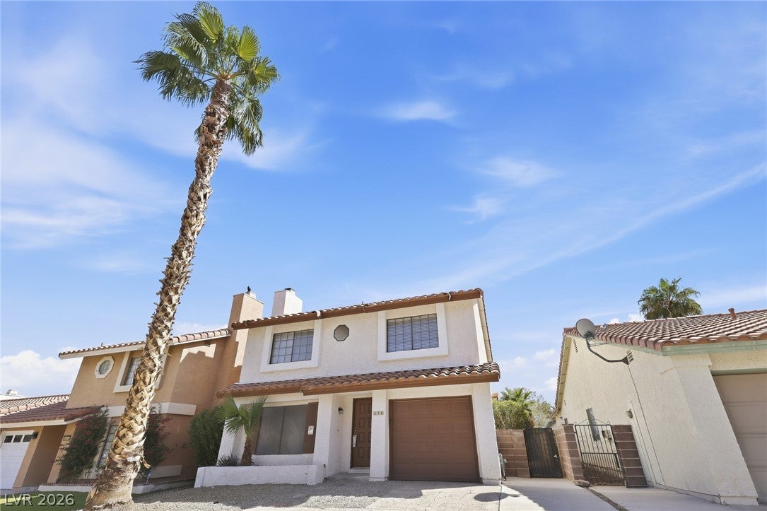 378 Tierra Street