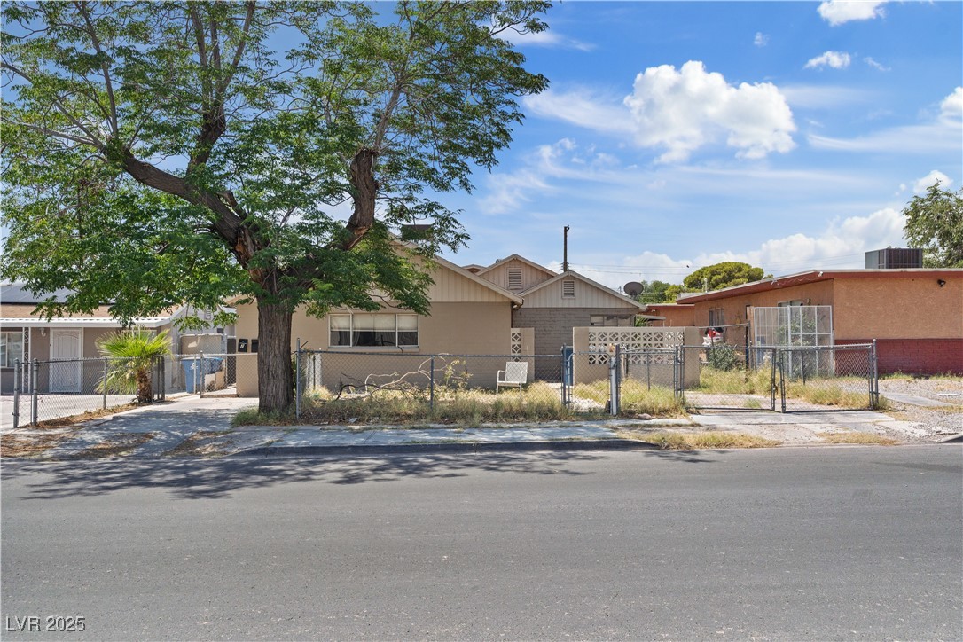 2528 Sunrise Avenue