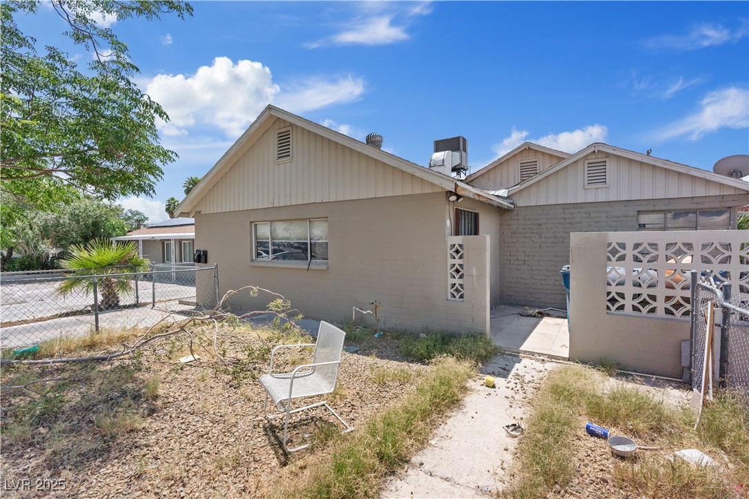 2528 Sunrise Avenue