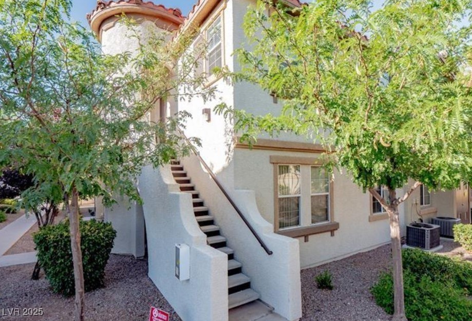 50 Aura De Blanco Street 13202