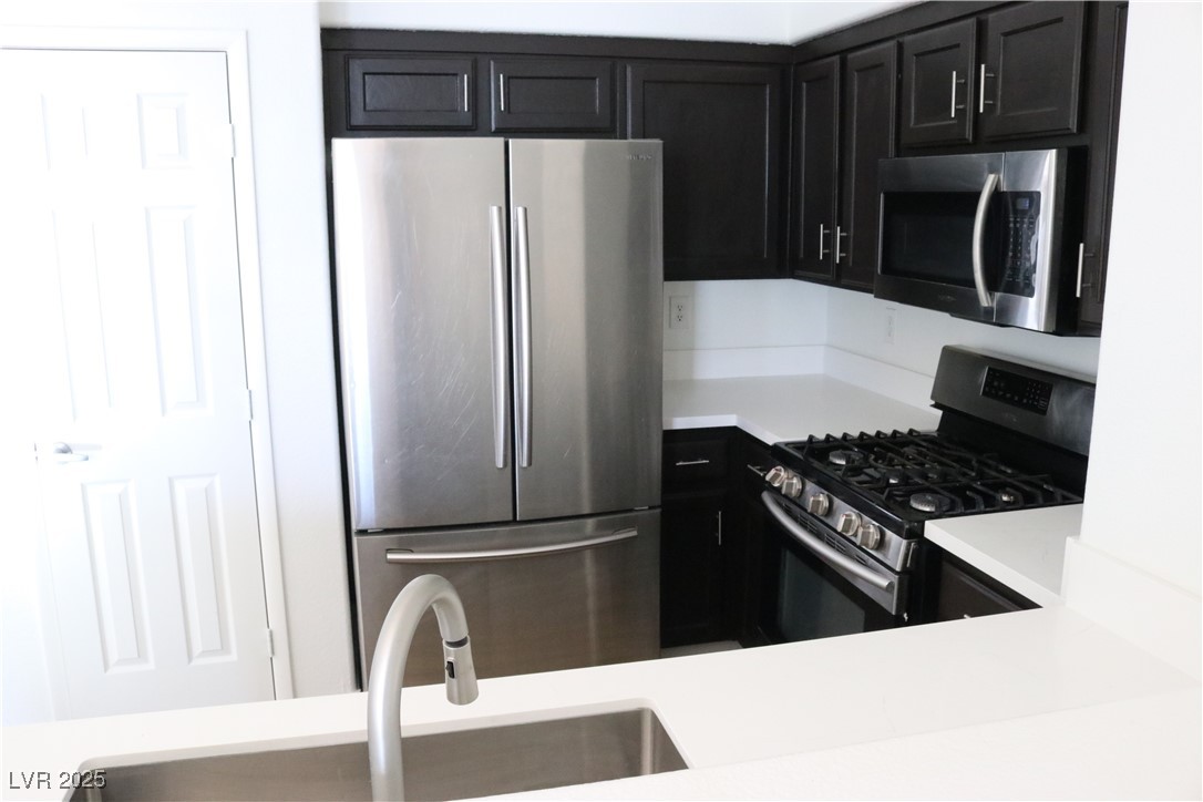 50 Aura De Blanco Street 13202