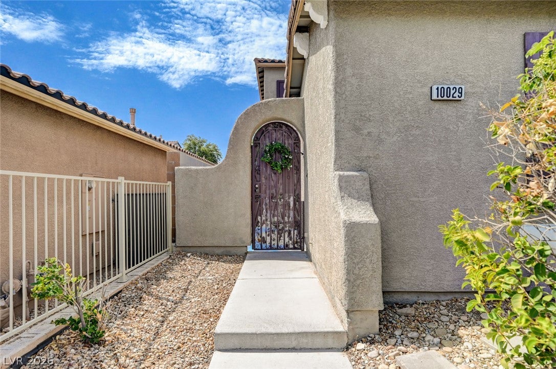 10029 Scenic Walk Avenue