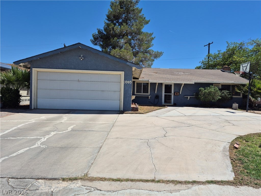 3905 La Pasada Avenue