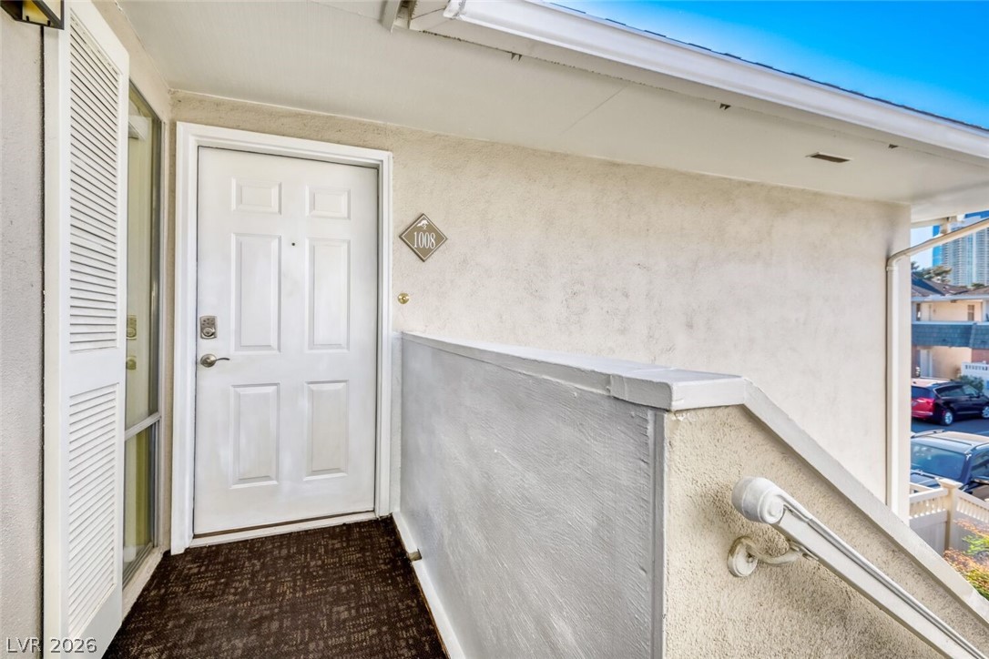 745 Oakmont Avenue 1008