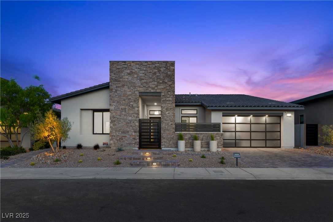 508 Vista Sunset Avenue