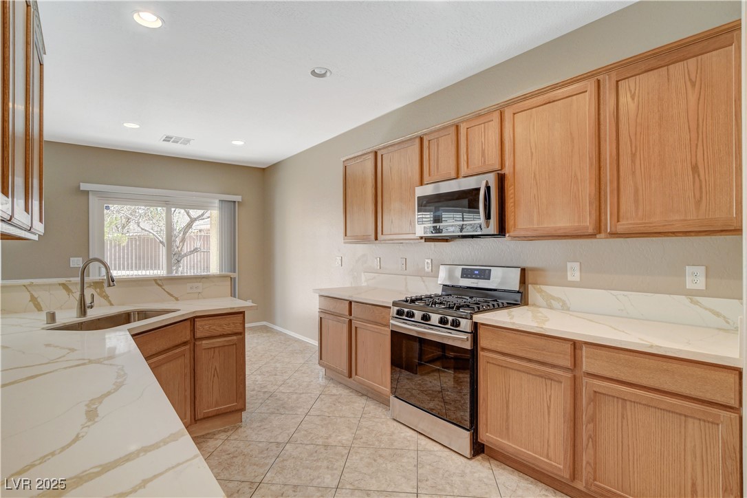 7564 Wingspread Street, North Las Vegas, Nevada image 17