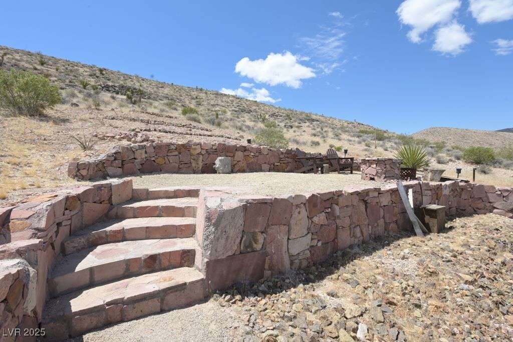 275 Vegas Drive