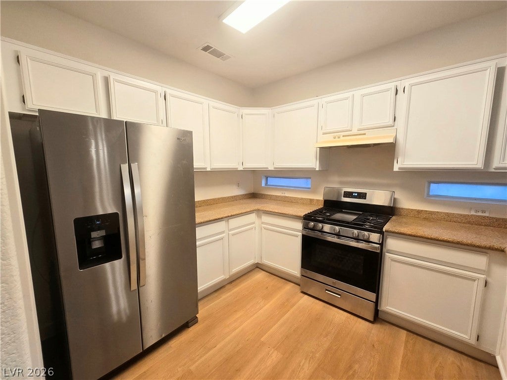 6323 Sonora Canyon Court