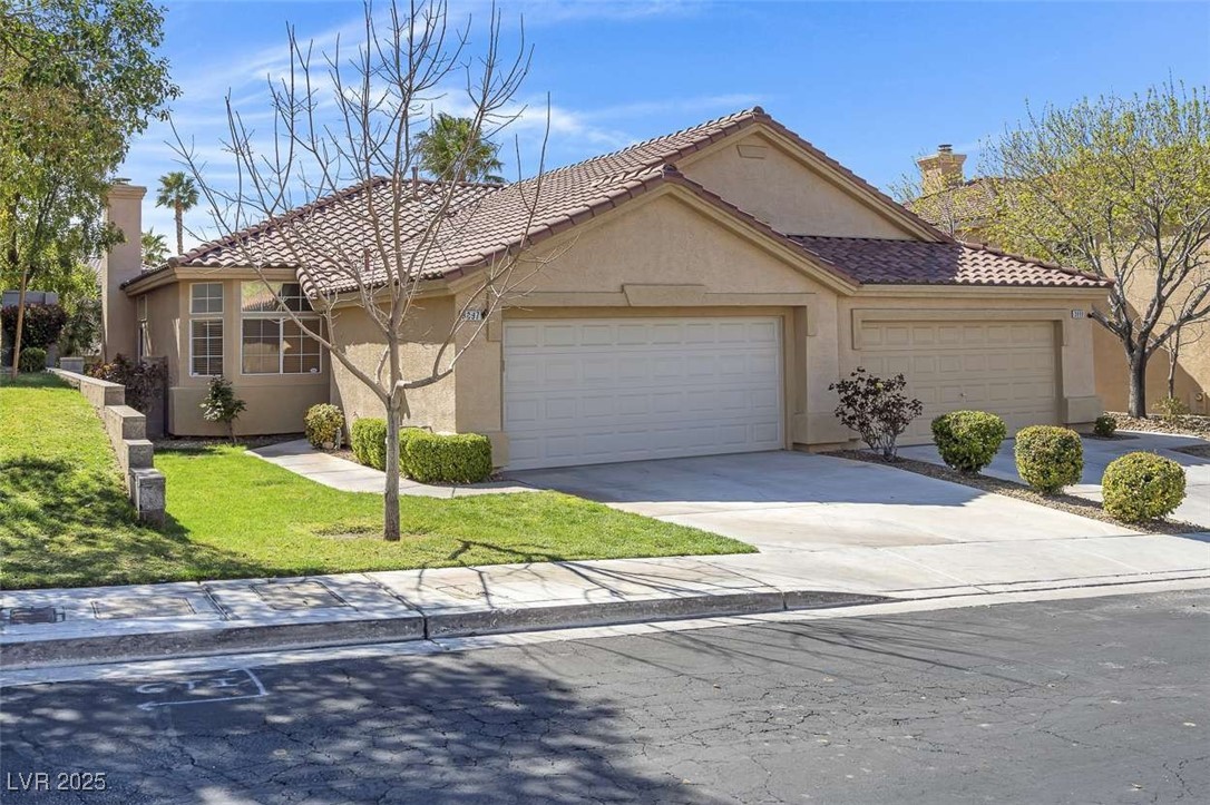 3097 Quail Crest Avenue, Henderson, Nevada image 1