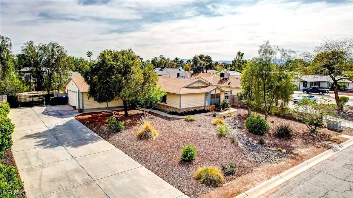 4343 Sharpshooter Lane, North Las Vegas, Nevada image 1