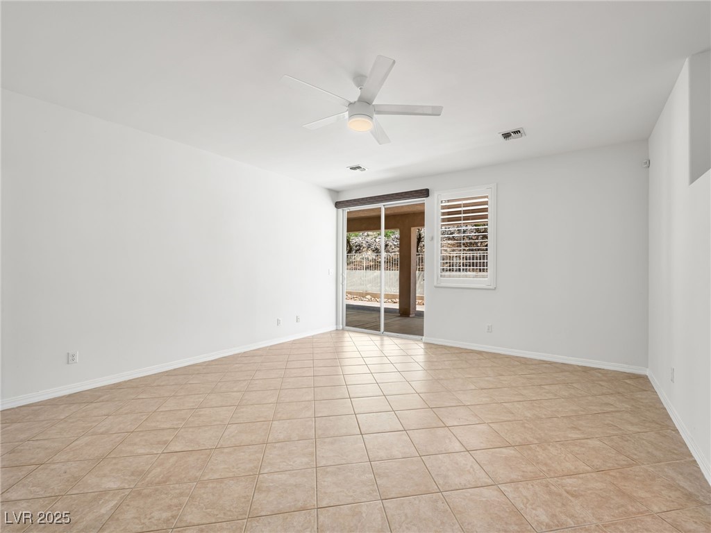 3431 Cottage Thistle Drive, Laughlin, Nevada image 25