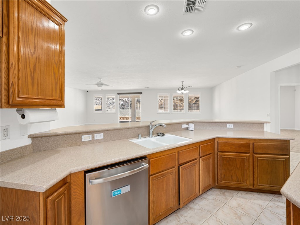 3431 Cottage Thistle Drive, Laughlin, Nevada image 15