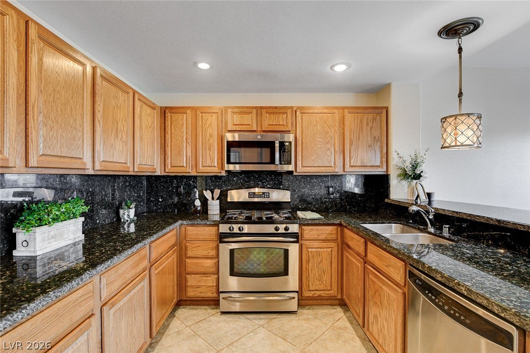 10730 Amber Ridge Drive 104