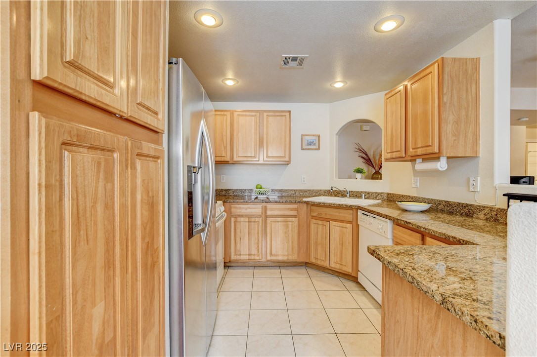 8309 Cherry Glaze Avenue 103