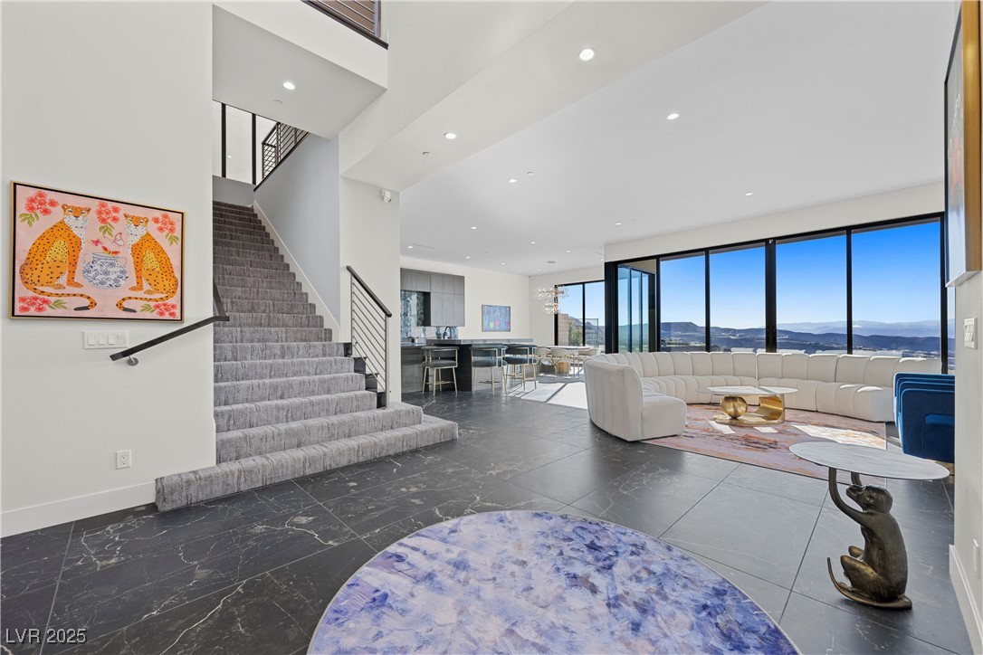 577 Overlook Rim Drive