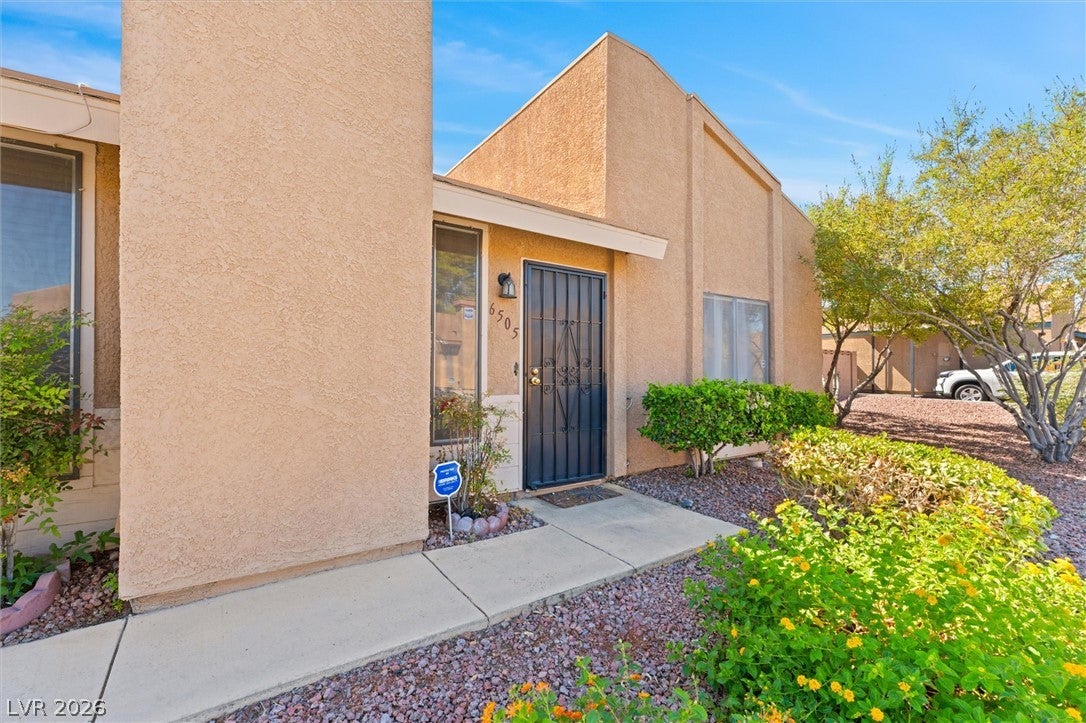 6505 Smokey Pine Way