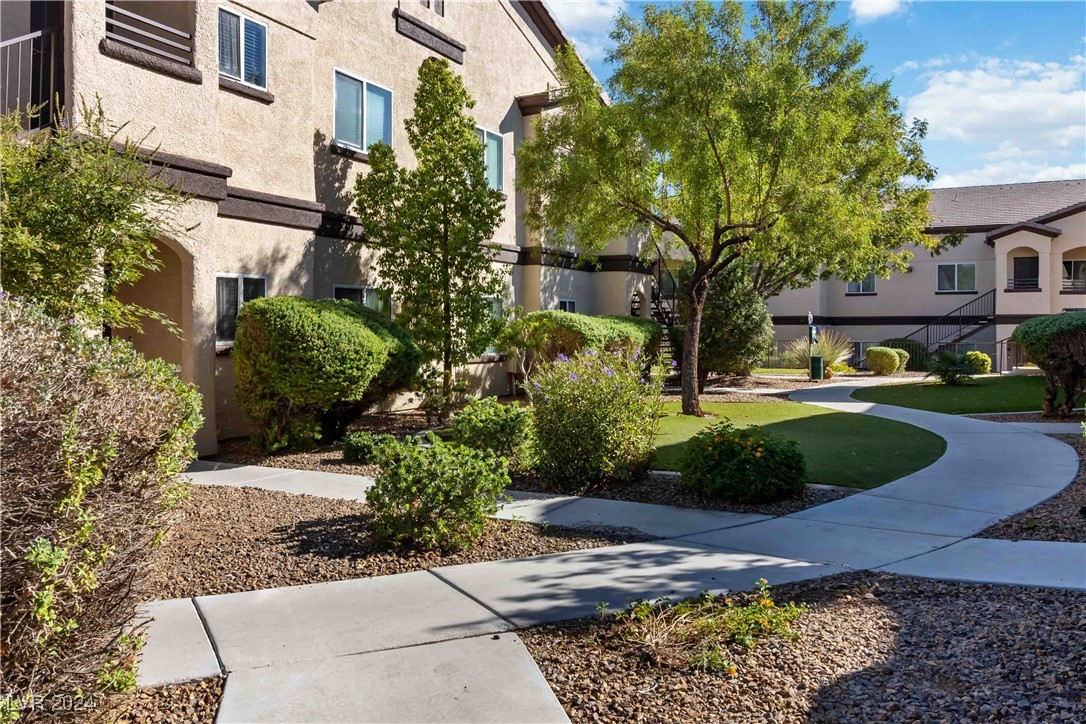 2291 W Horizon Ridge Parkway #4121, Henderson, Nevada image 4