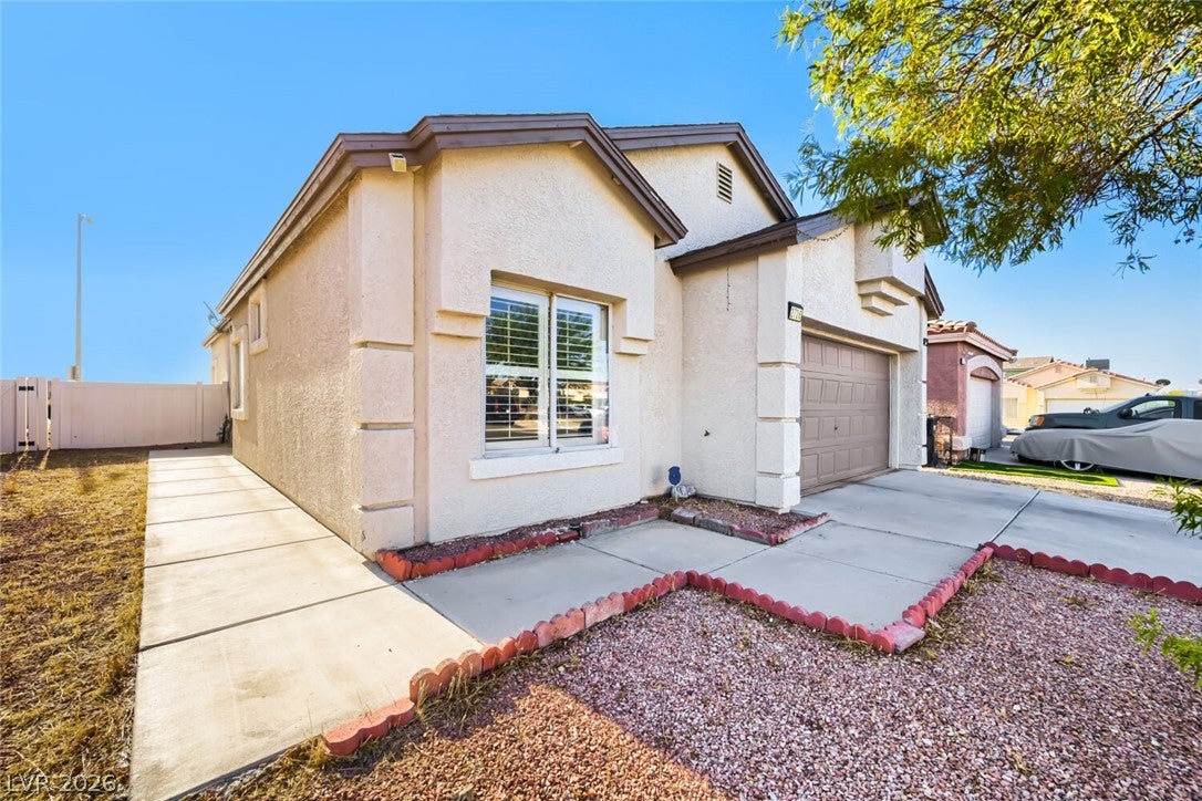 2726 Wood Drift Street