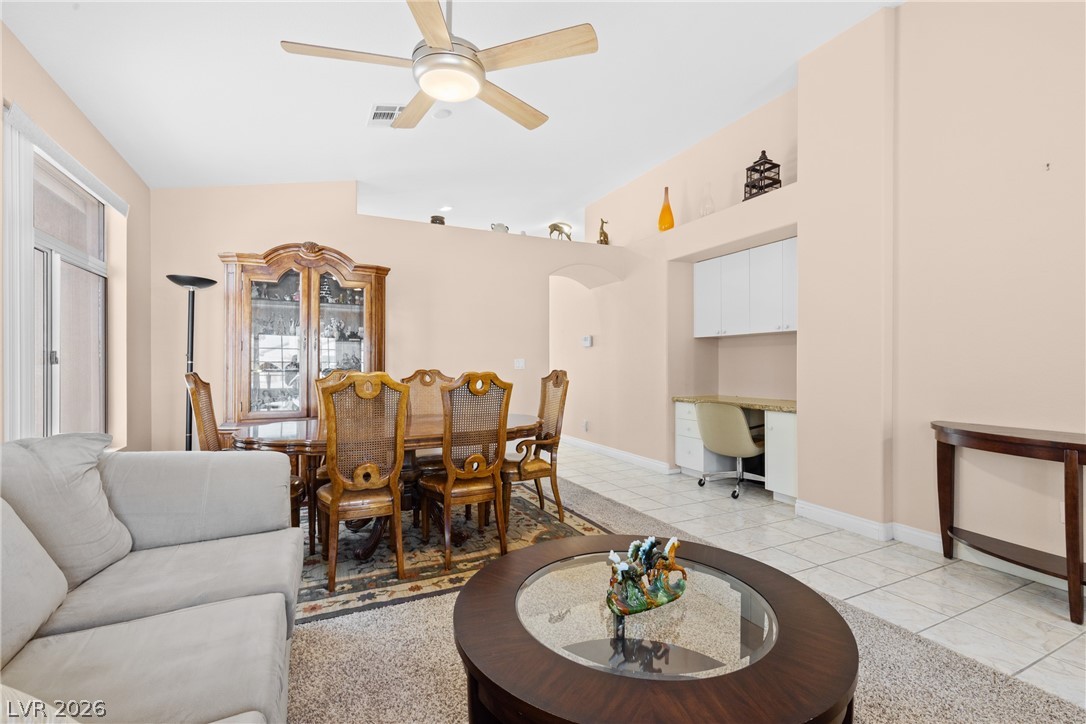 9014 Sandy Slate Way