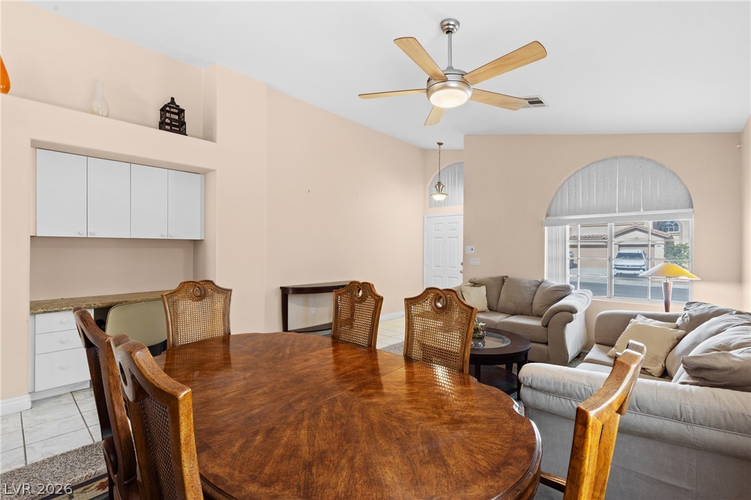 9014 Sandy Slate Way