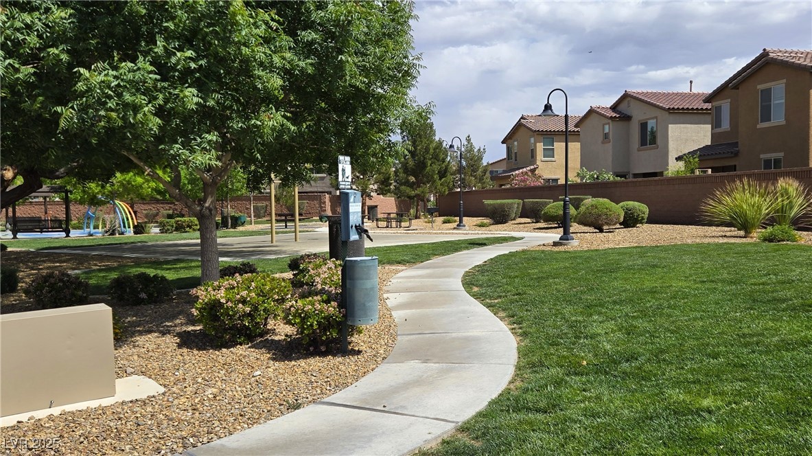 Las Vegas, Nevada 89122, United States, 3 Bedrooms Bedrooms, ,3 BathroomsBathrooms,Residential,Pending,127625