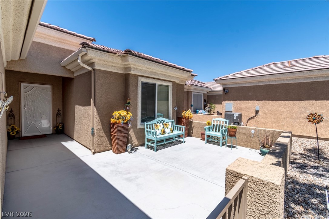 Properties 2 7681 Songster Street