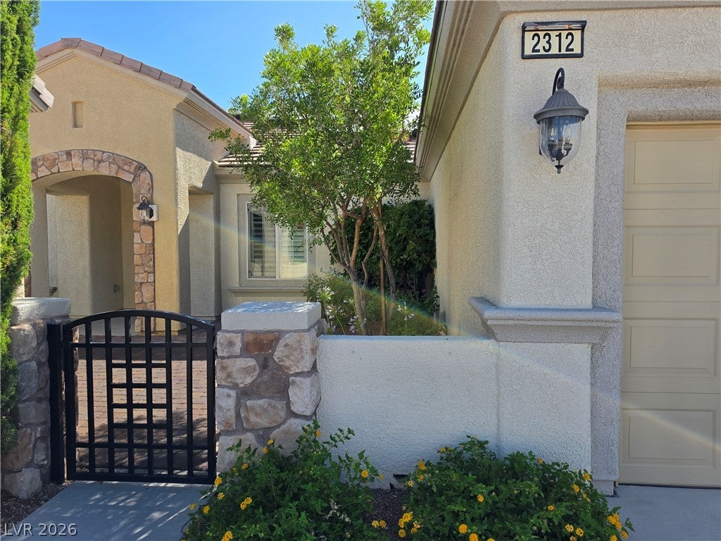 2312 Perrysburg Drive
