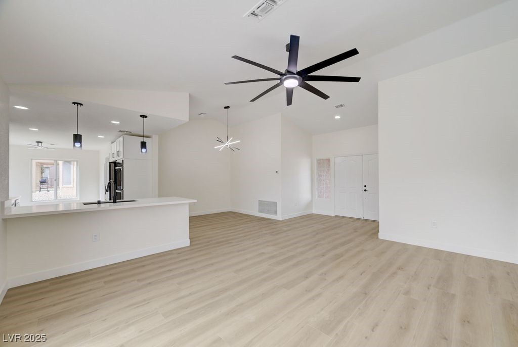 8901 Villa Ridge Drive