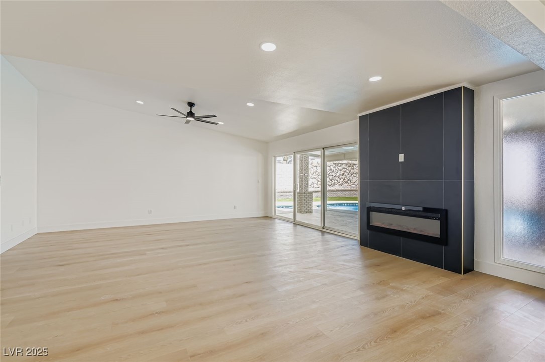 Properties 2 3994 Ridgewood Avenue
