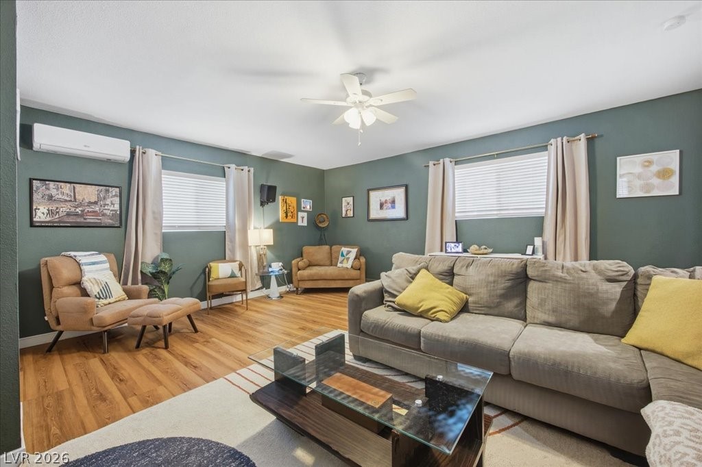 4221 Esmeralda Avenue