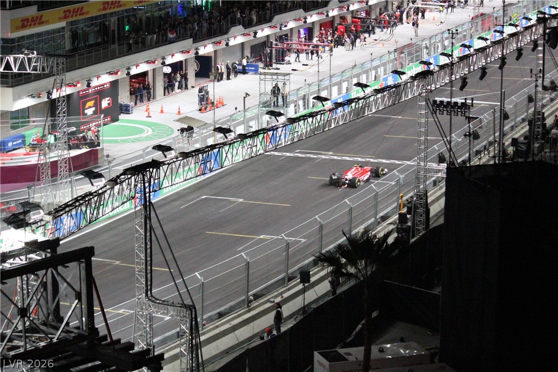 205 E Harmon Avenue 802