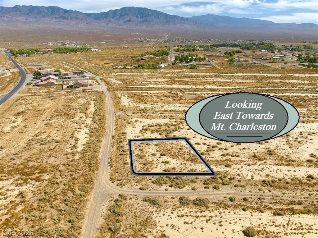 5941 N Deep Well Place