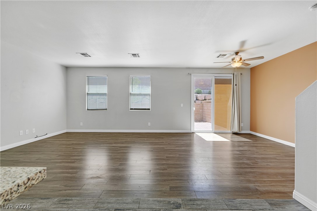 1363 Grass Creek Avenue 2