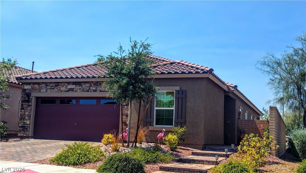 307 Crescent Verse Street