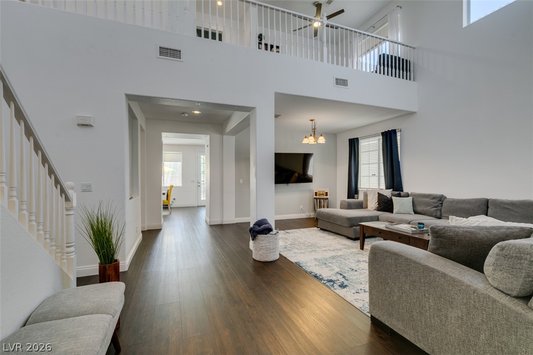 7572 Catalina Harbor Street