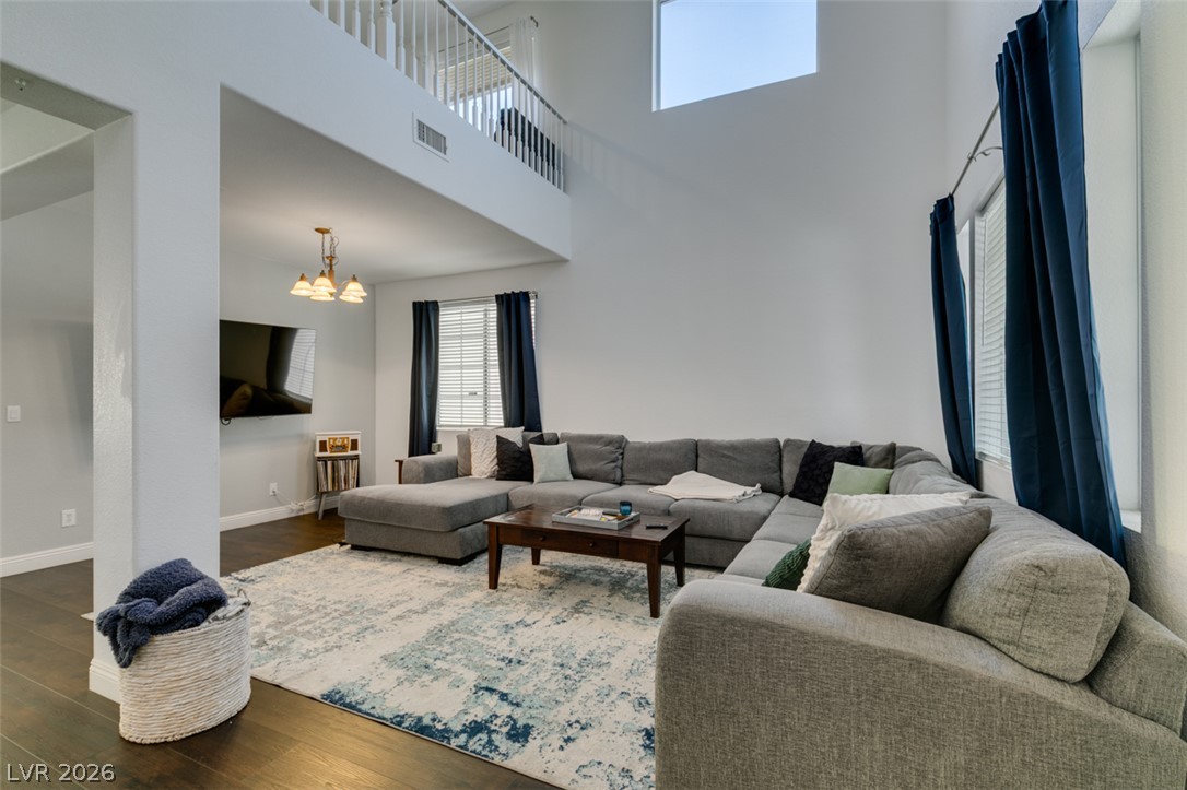 7572 Catalina Harbor Street