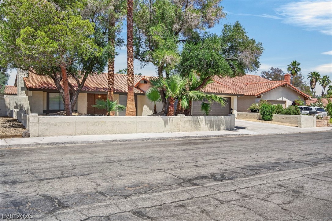 1864 Muchacha Drive