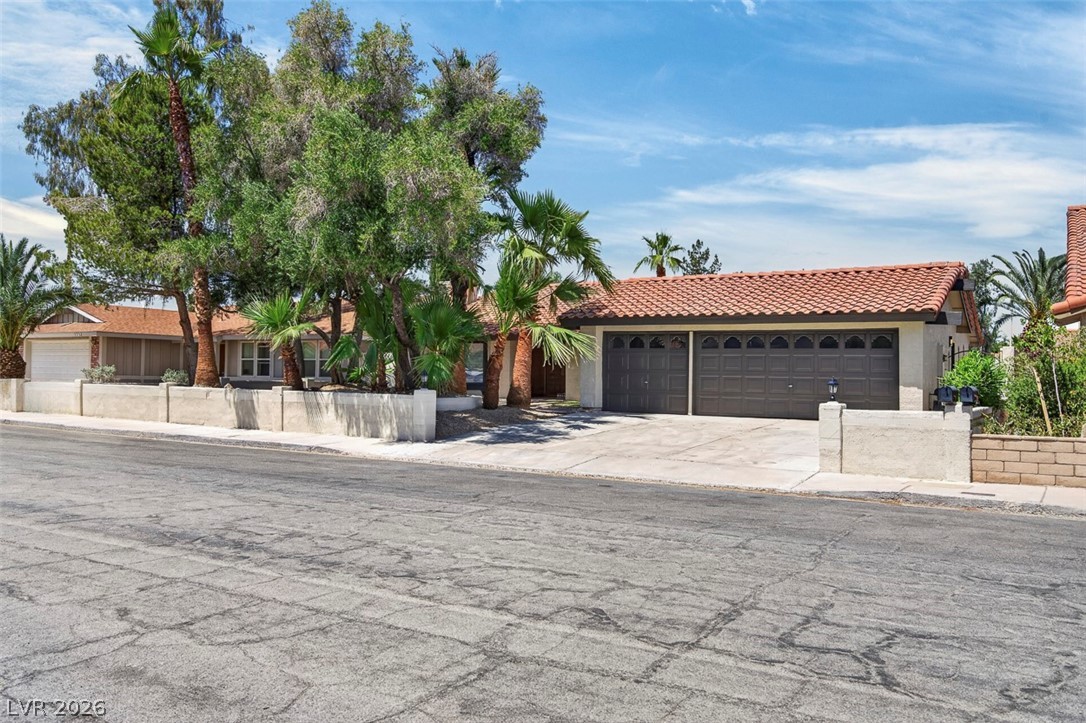 1864 Muchacha Drive
