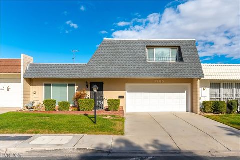 Equestrian 119 3708 Heritage Avenue Las Vegas NV 89121