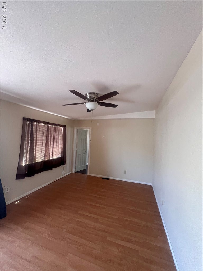5565 Tres Piedras Road